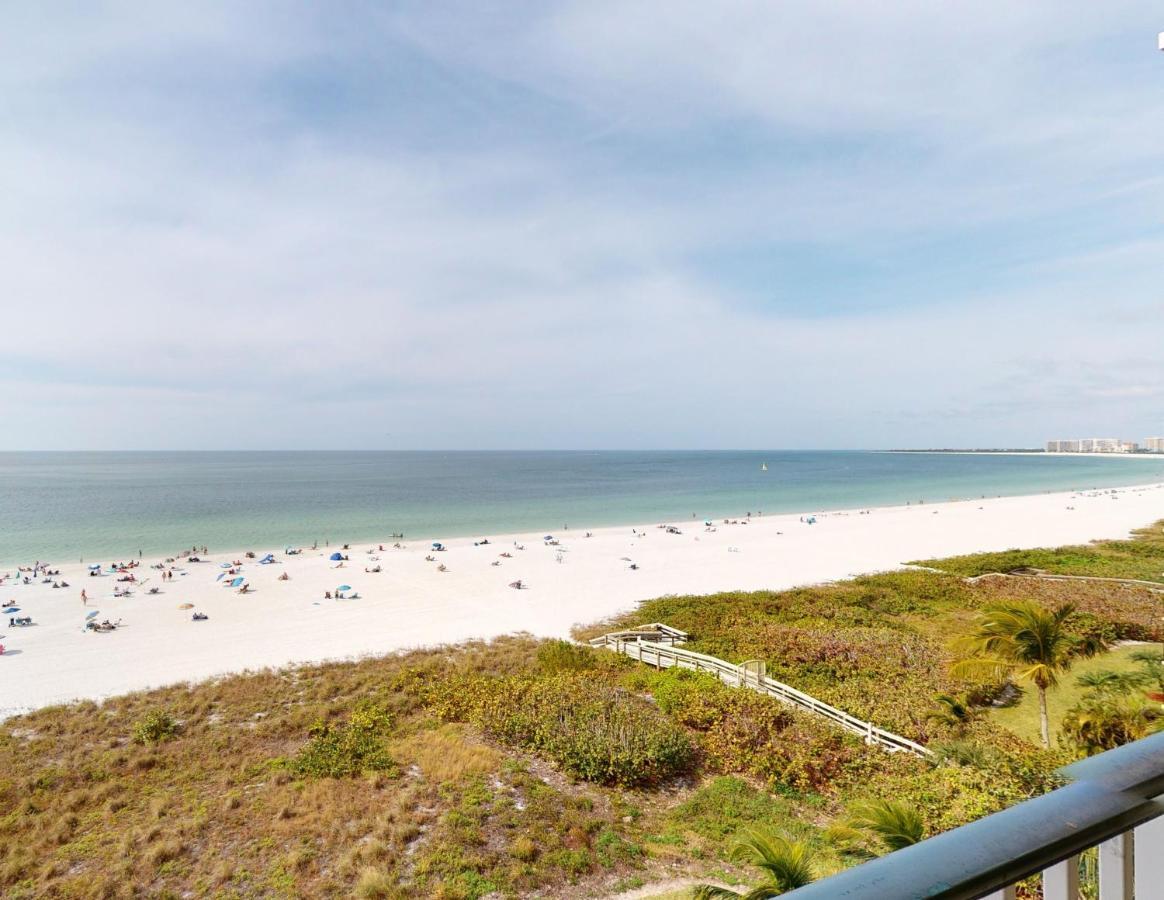 Totally Renovated Beachfront Condo At Apollo! جزيرة ماركو المظهر الخارجي الصورة