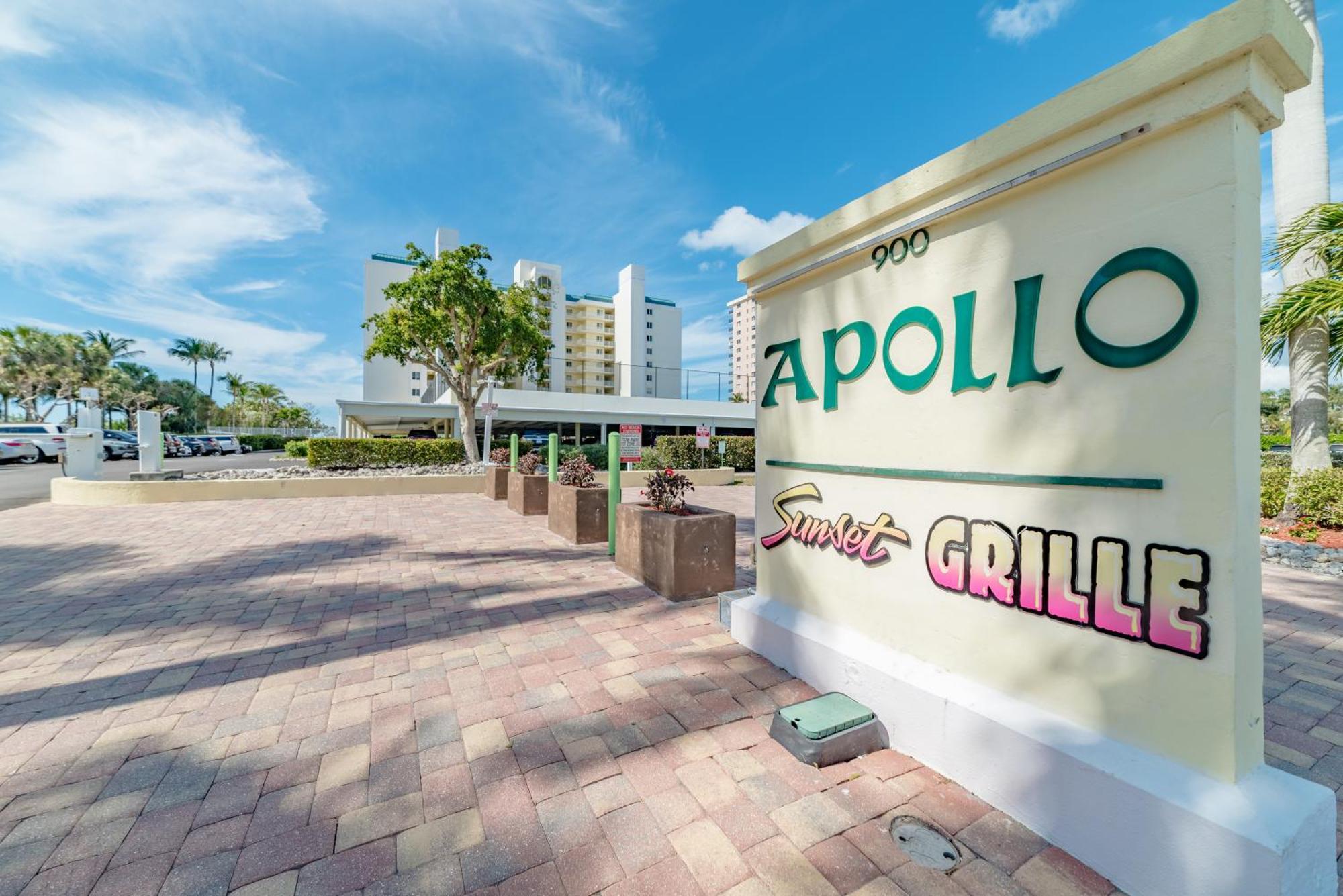 Totally Renovated Beachfront Condo At Apollo! جزيرة ماركو المظهر الخارجي الصورة